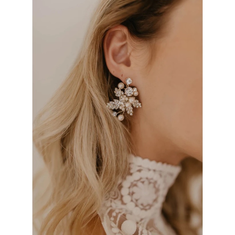Untamed Petals Gwen Statement Bridal Earrings